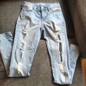 Light wash Jeans
